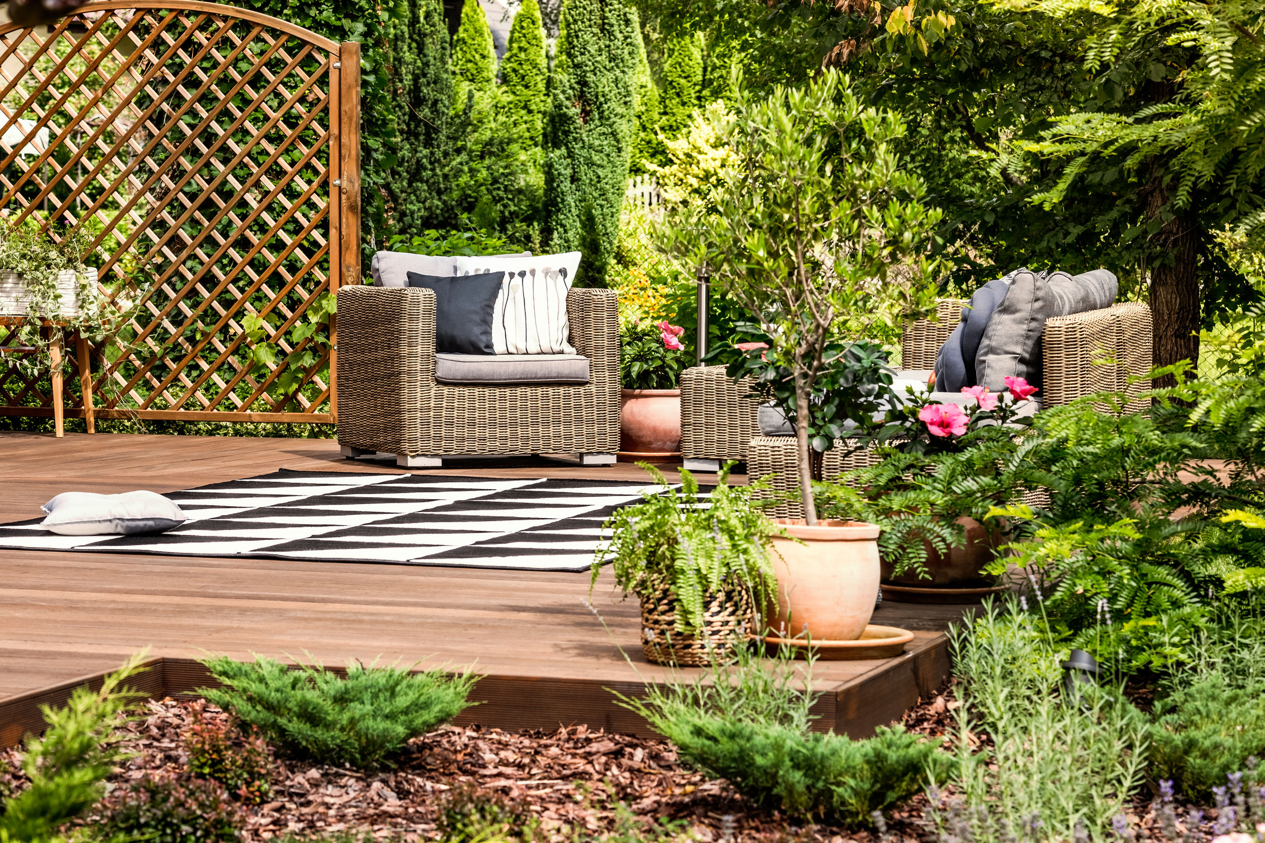 4 Ways to Protect Your Patio from Sun Damage