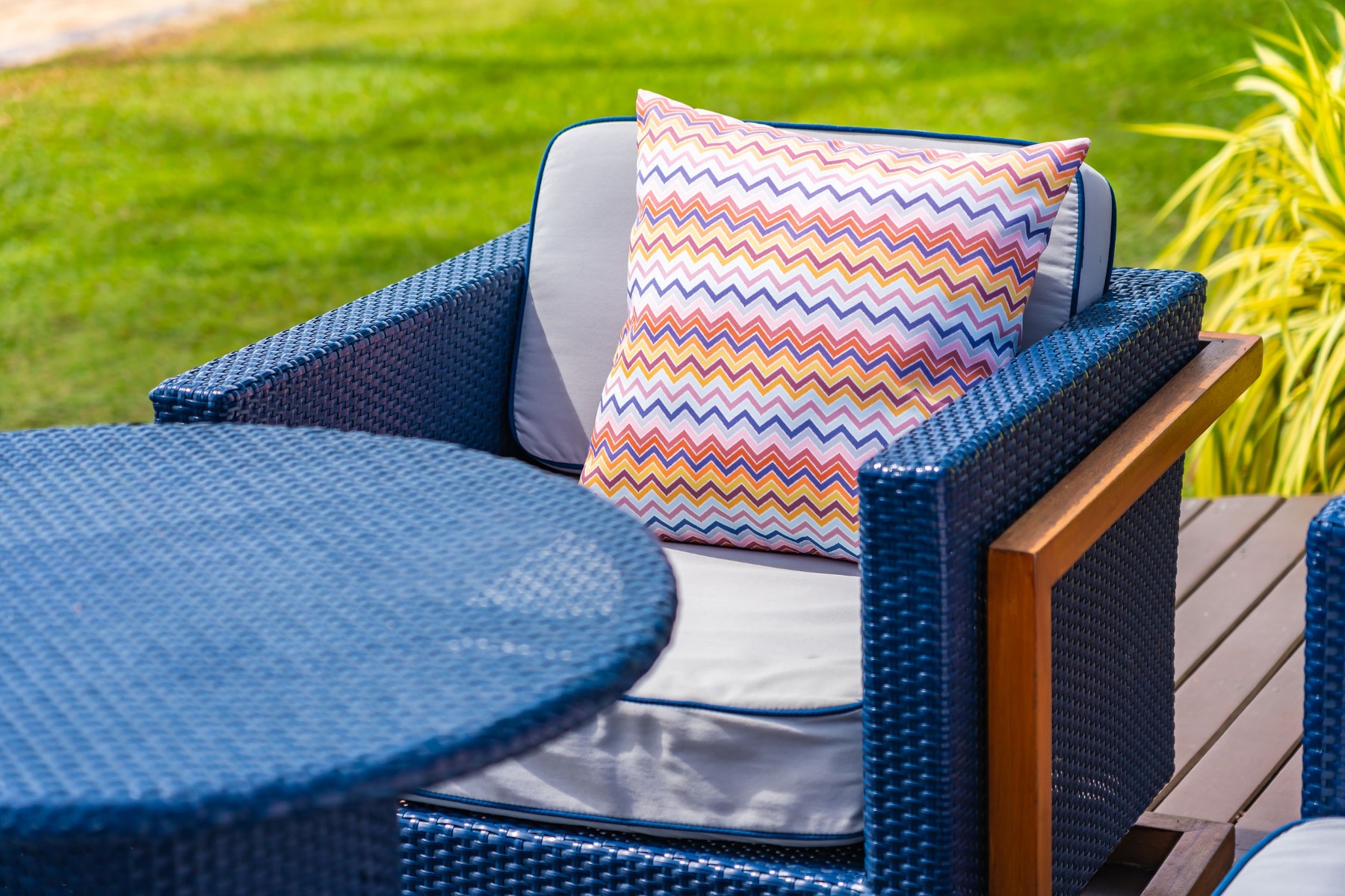 Best price on patio cheap cushions